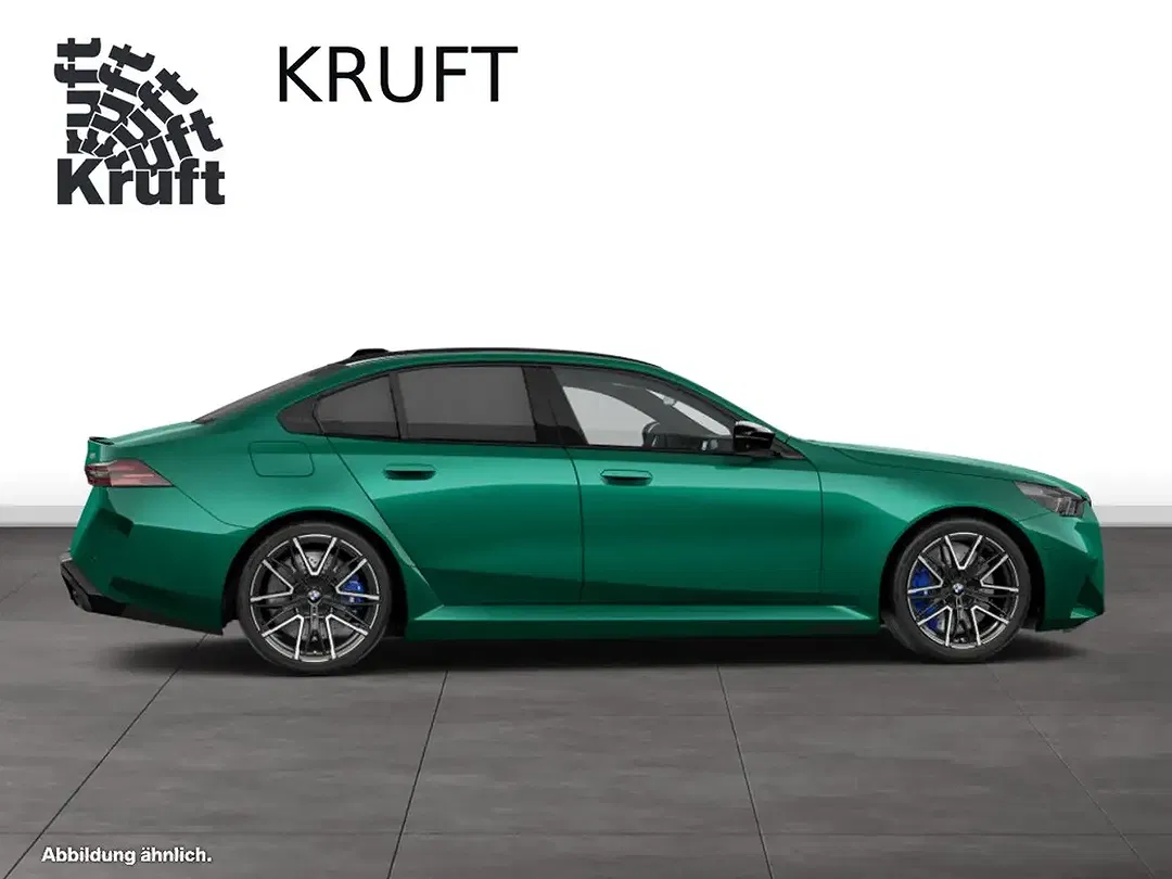 BMW M5 - Thumbnail 9