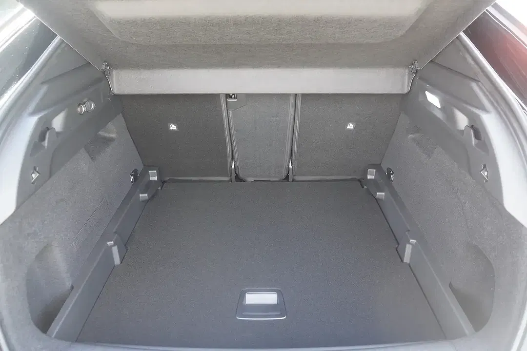 Peugeot 3008 - Thumbnail 11