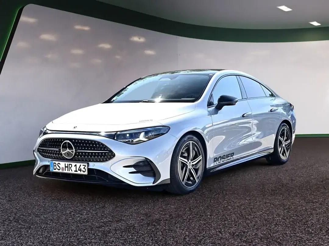 Mercedes-Benz CLA 180 AMG Line Night - foto 1
