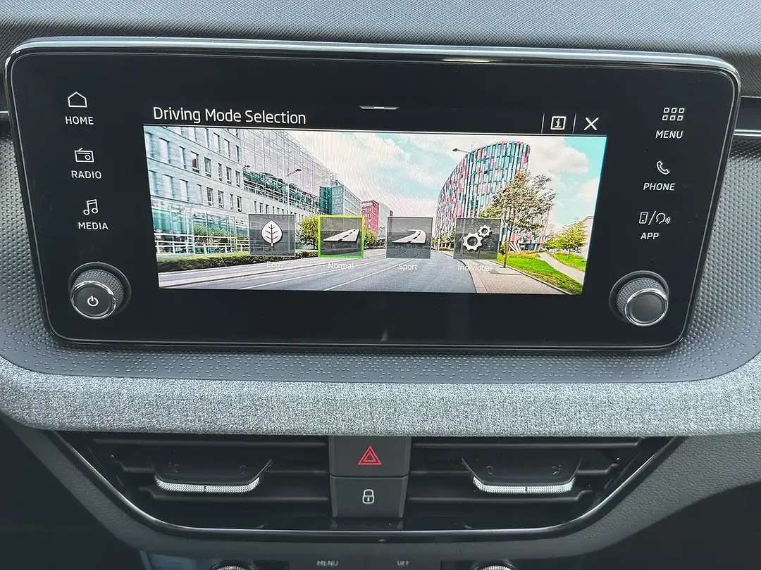 Skoda Kamiq - Thumbnail 14