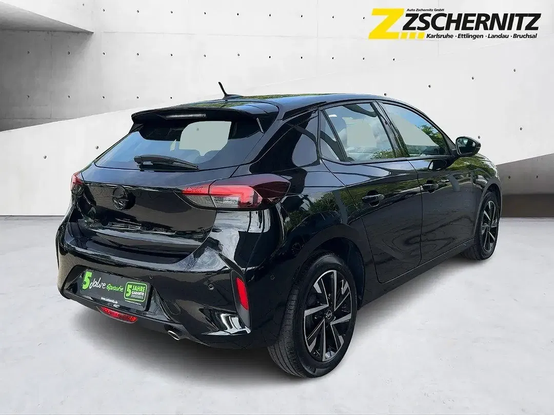 Opel Corsa - Thumbnail 3