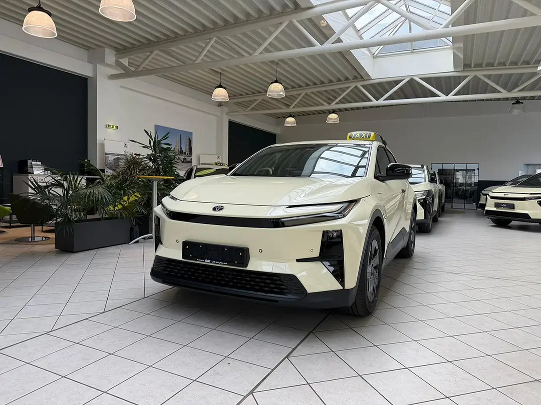 Toyota C-HR - Afbeelding 1