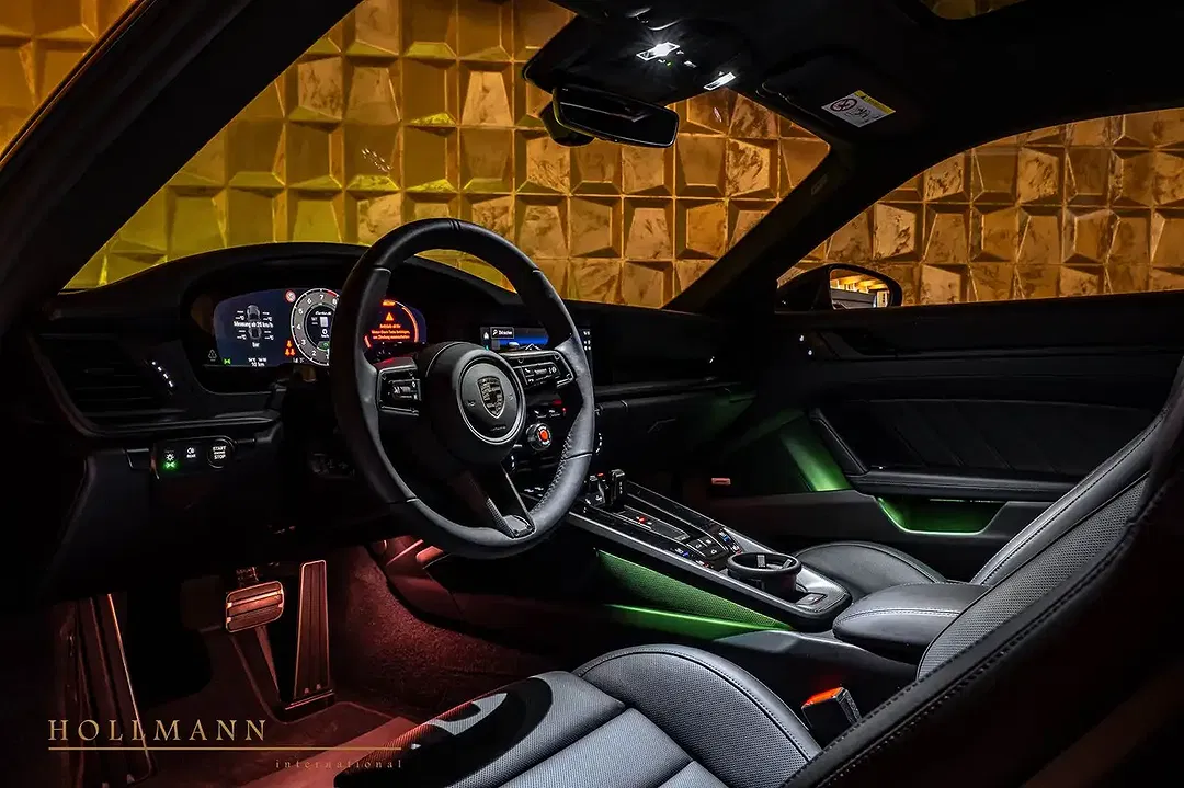 Porsche 911 - Thumbnail 12