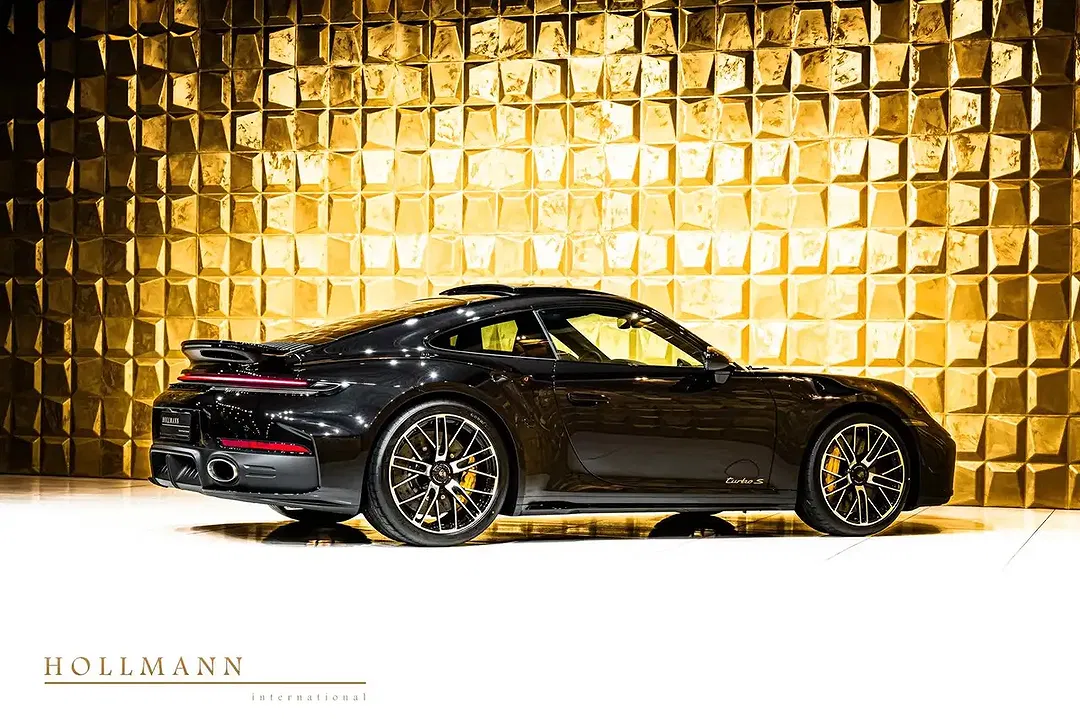 Porsche 911 Turbo S Coupe - foto 2