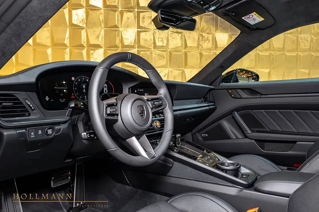 Porsche 911 - Thumbnail 9