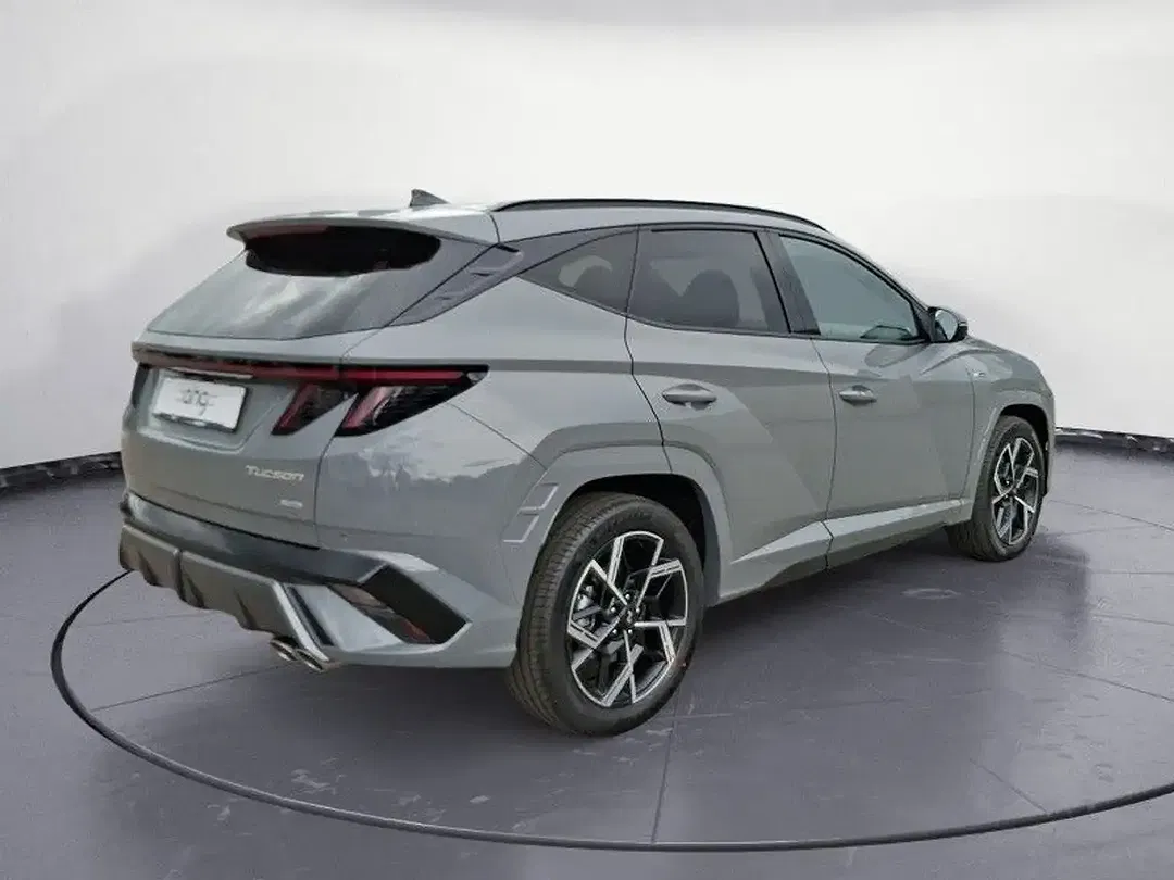 Hyundai TUCSON - Thumbnail 2