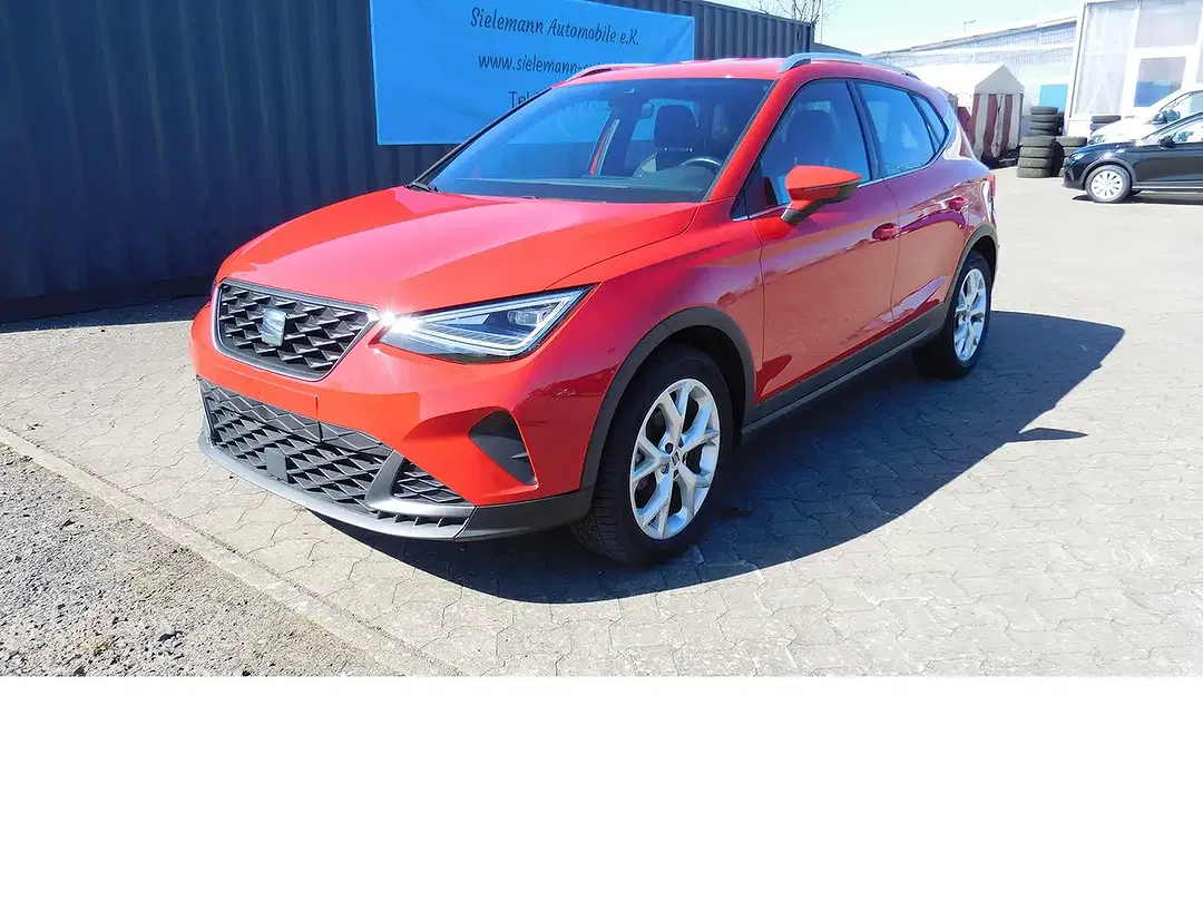 SEAT Arona - Thumbnail 5