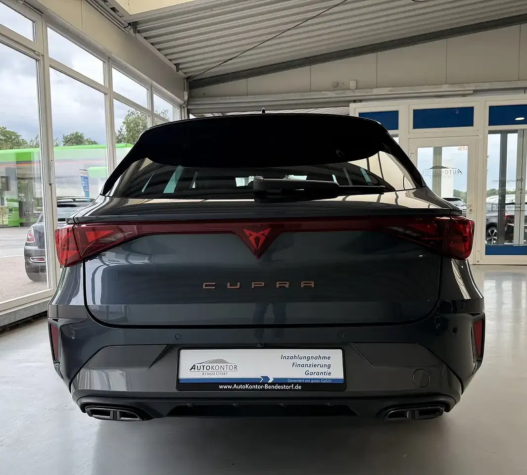 CUPRA Leon - Thumbnail 6