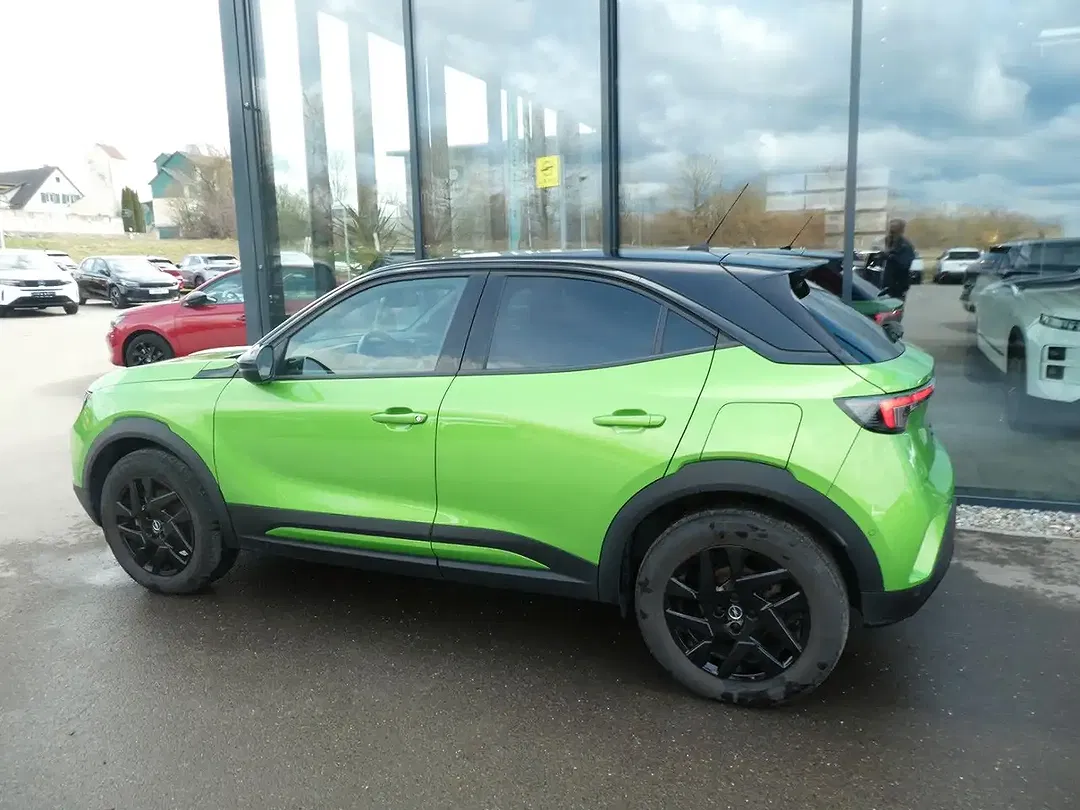 Opel Mokka-E - Thumbnail 4