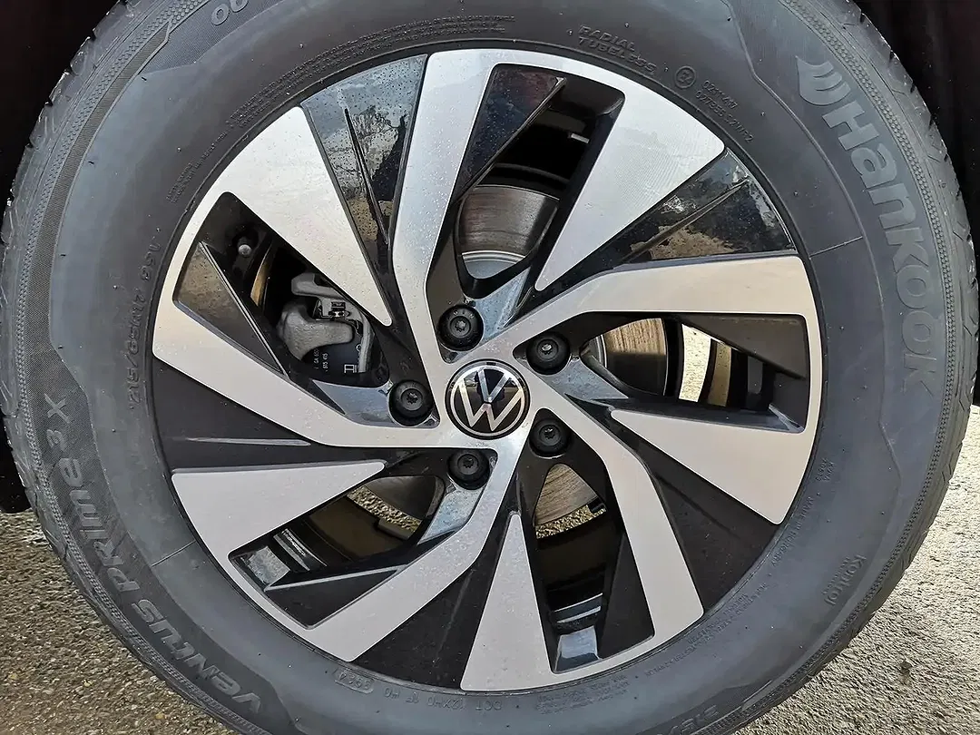 Volkswagen Tiguan - Thumbnail 5
