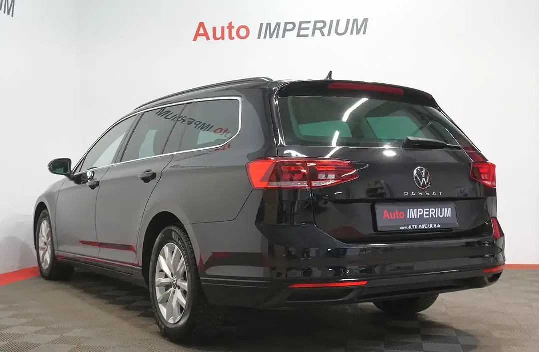 Volkswagen Passat Variant - Thumbnail 4