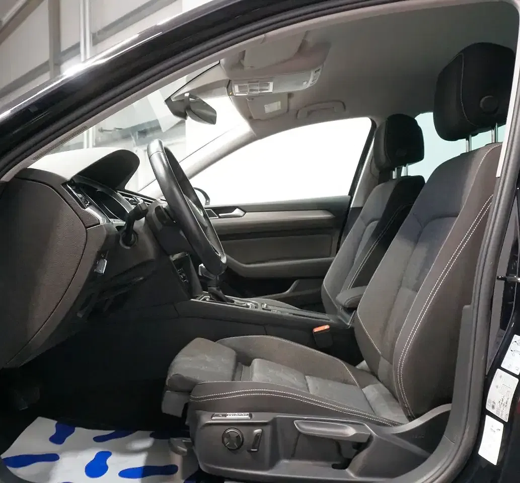 Volkswagen Passat Variant - Thumbnail 5
