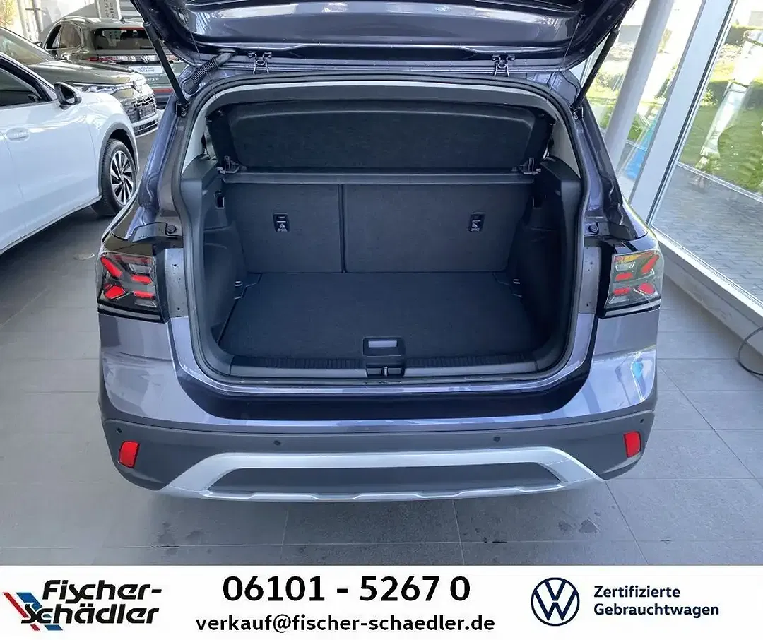 Volkswagen T-Cross - Thumbnail 10