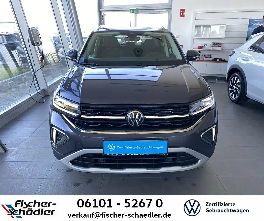 Volkswagen T-Cross - Thumbnail 8