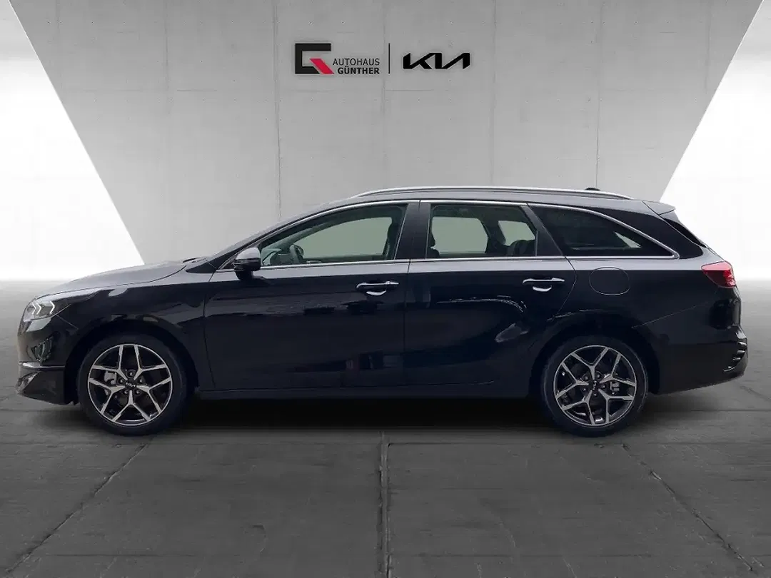 Kia Ceed SW / cee'd SW - Thumbnail 1