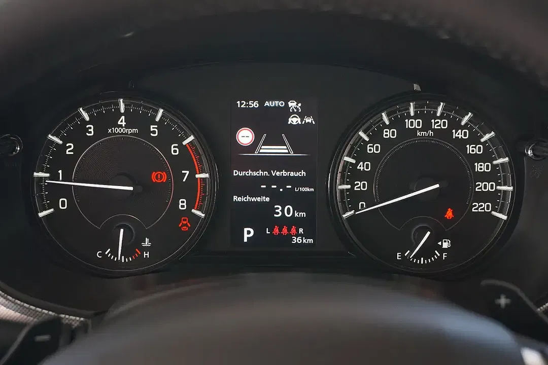 Suzuki Vitara - Thumbnail 7