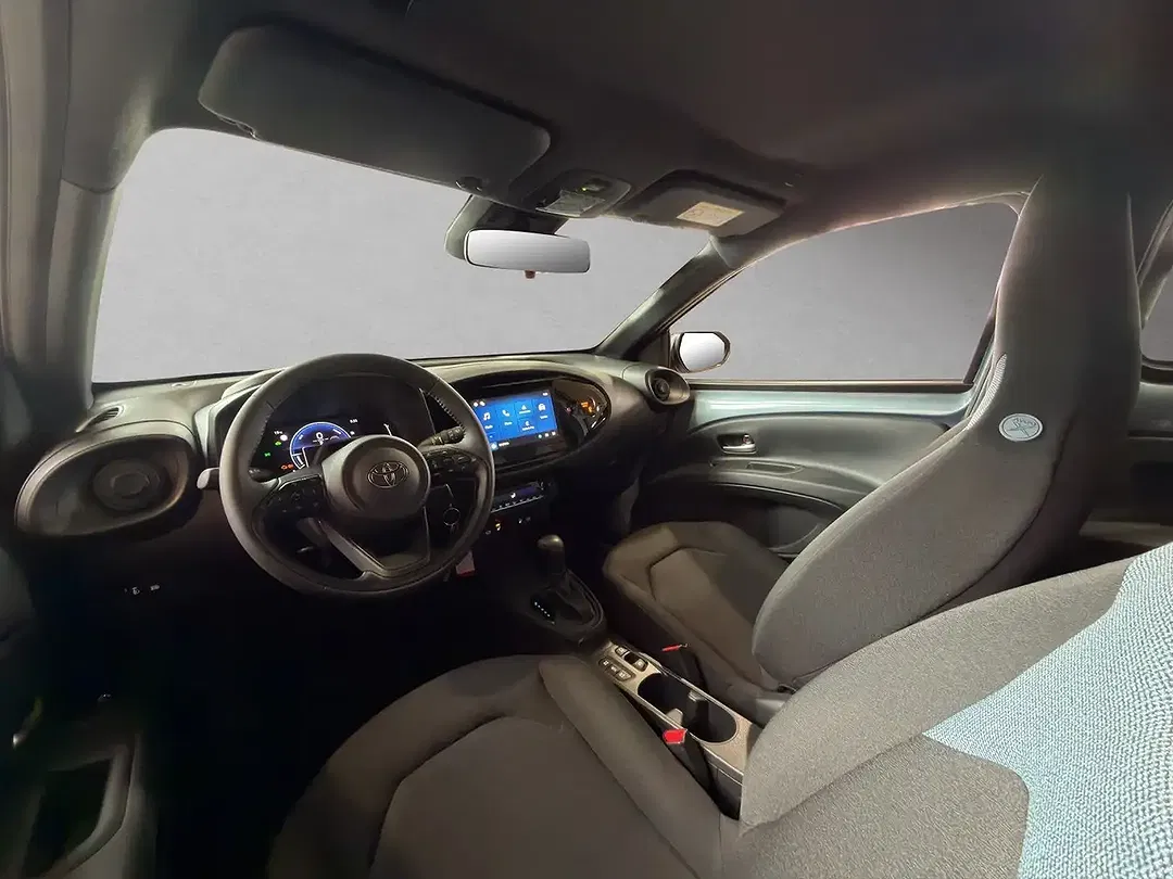 Toyota Aygo X - Thumbnail 8