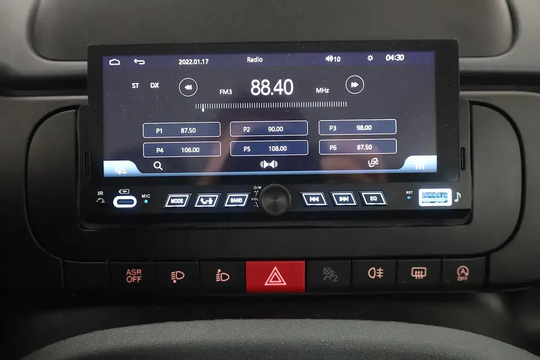 Fiat New Panda - Thumbnail 10