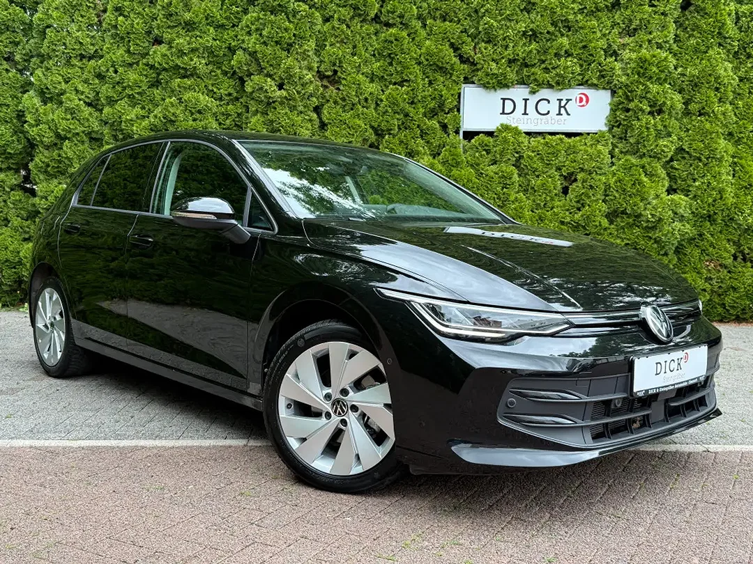 Volkswagen Golf - Afbeelding 1