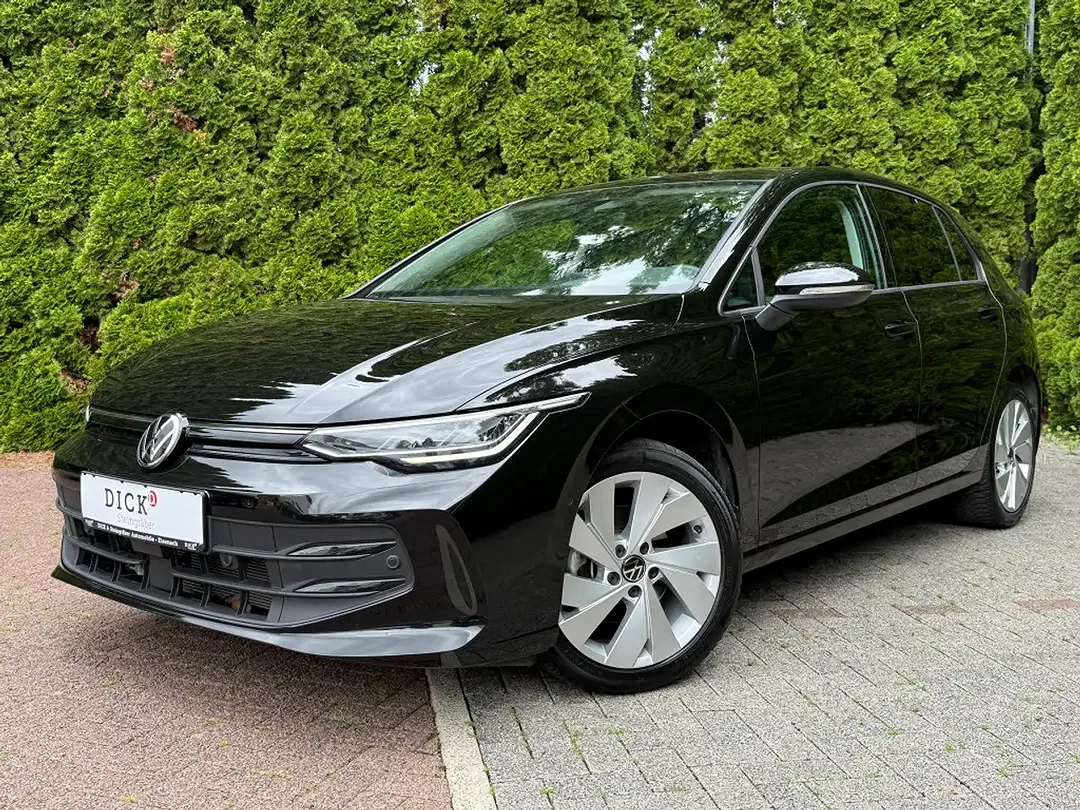 Volkswagen Golf - Thumbnail 3