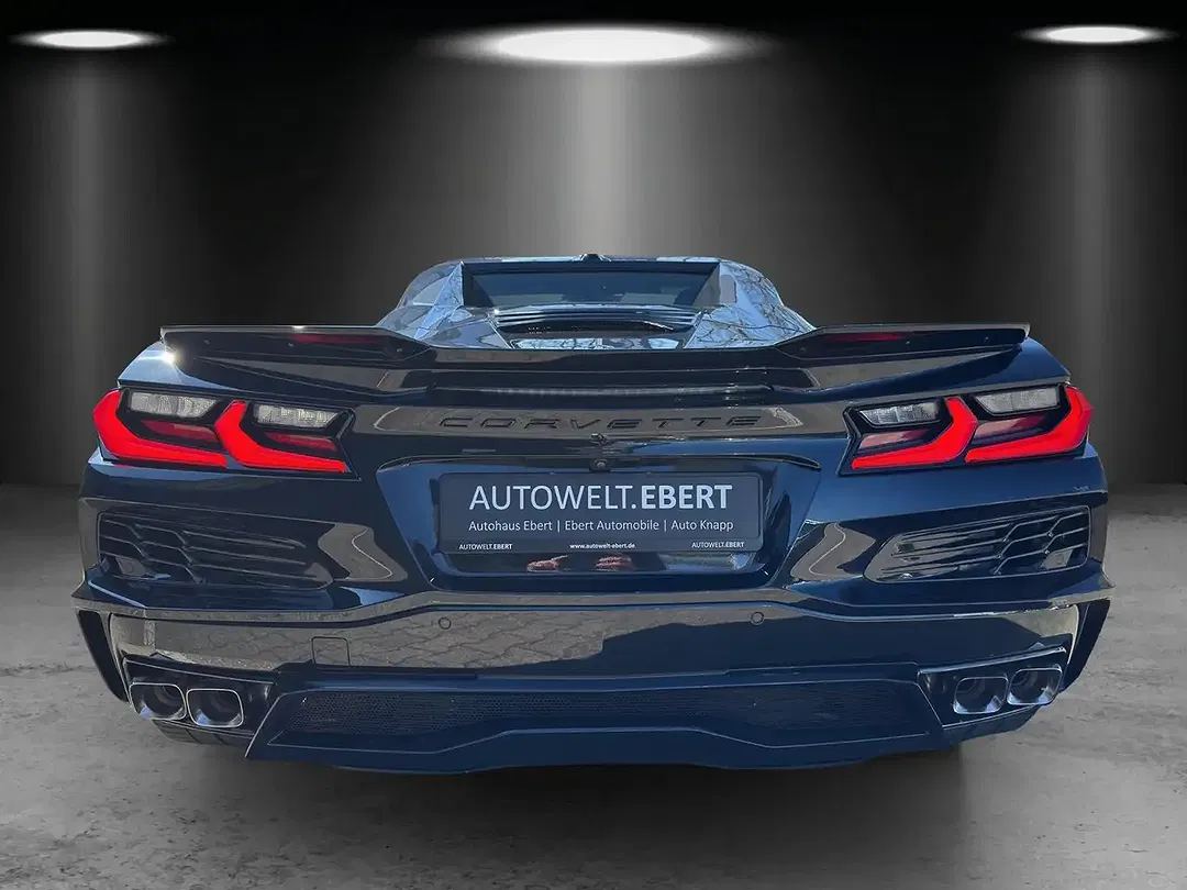 Corvette C8 - Thumbnail 4