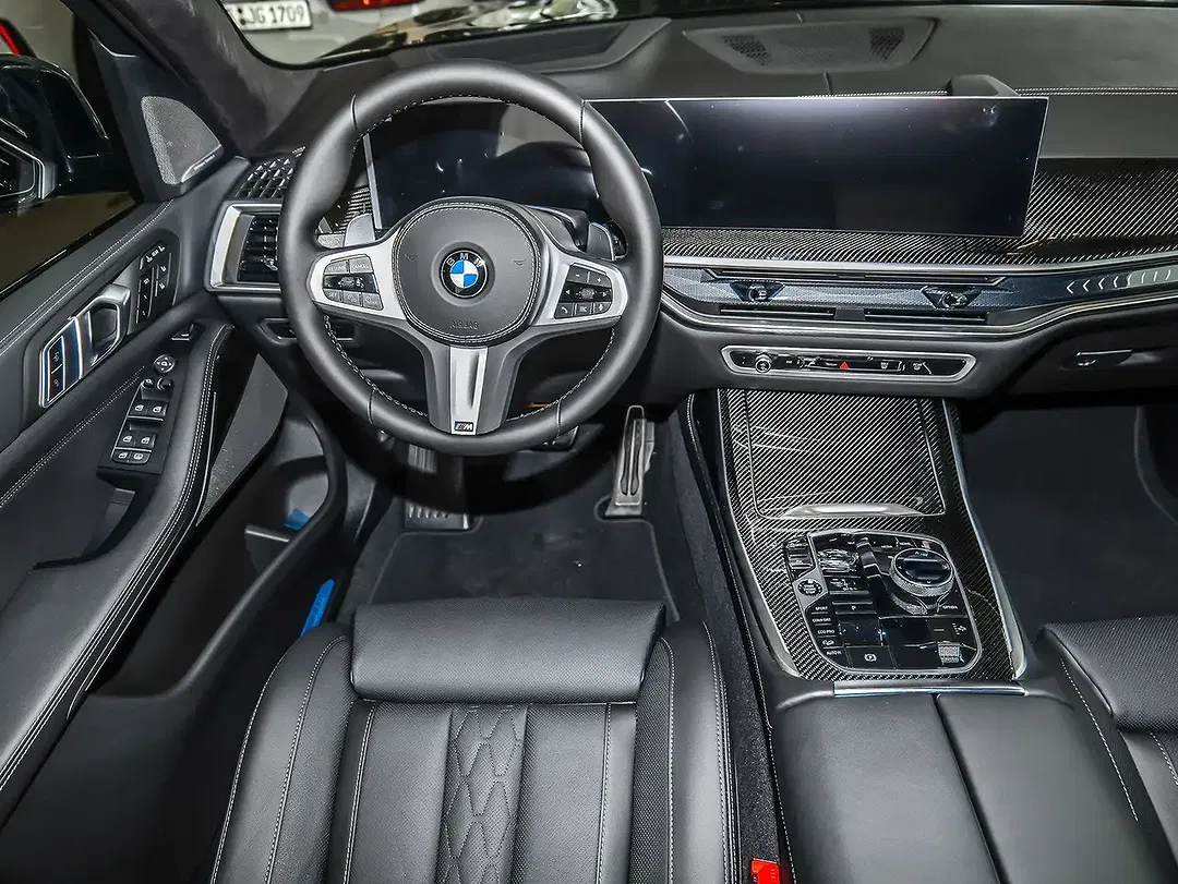 BMW X7 - Thumbnail 13