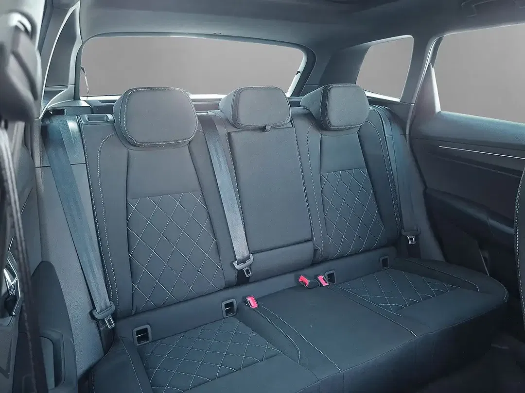 Skoda Karoq - Thumbnail 8