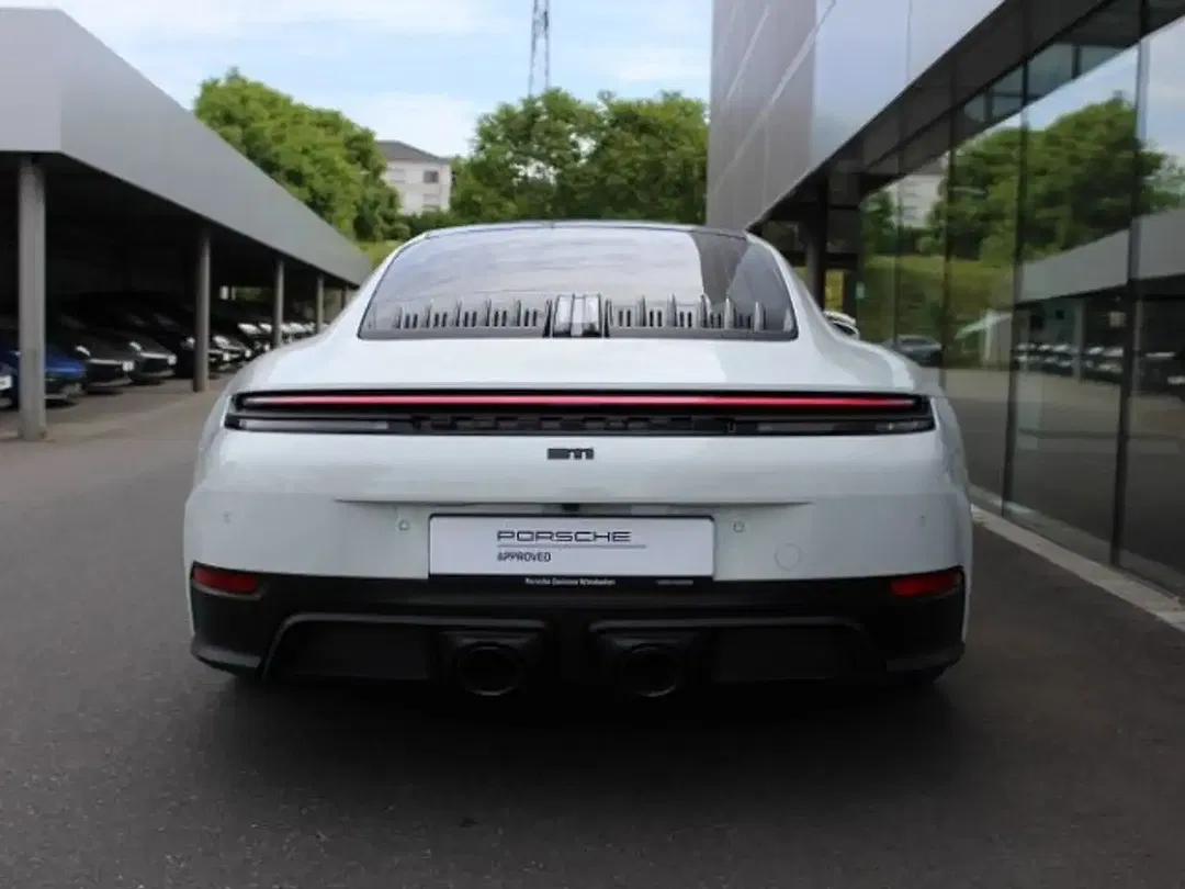 Porsche 992 - Thumbnail 11