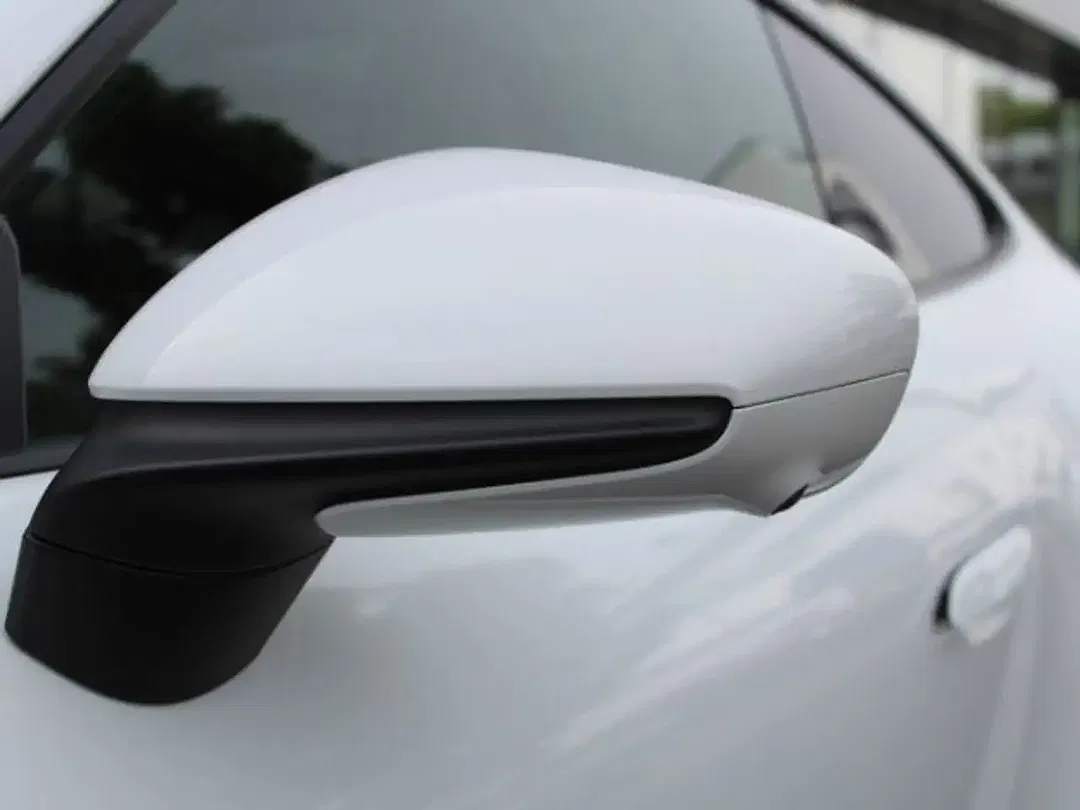 Porsche 992 - Thumbnail 14