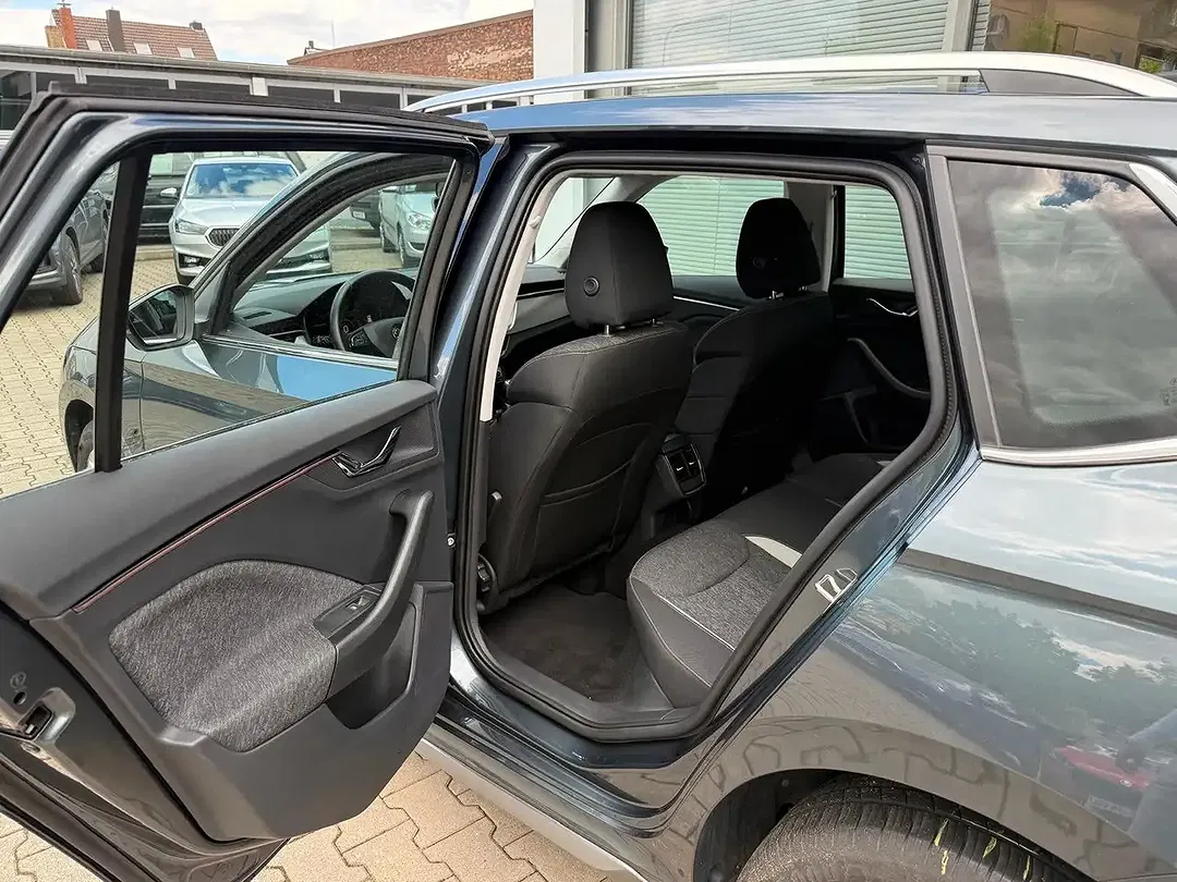 Skoda Kamiq - Thumbnail 16