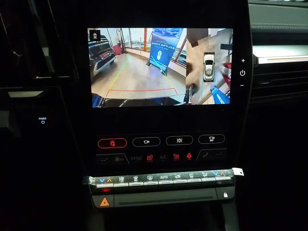 Mitsubishi Eclipse Cross - Thumbnail 11