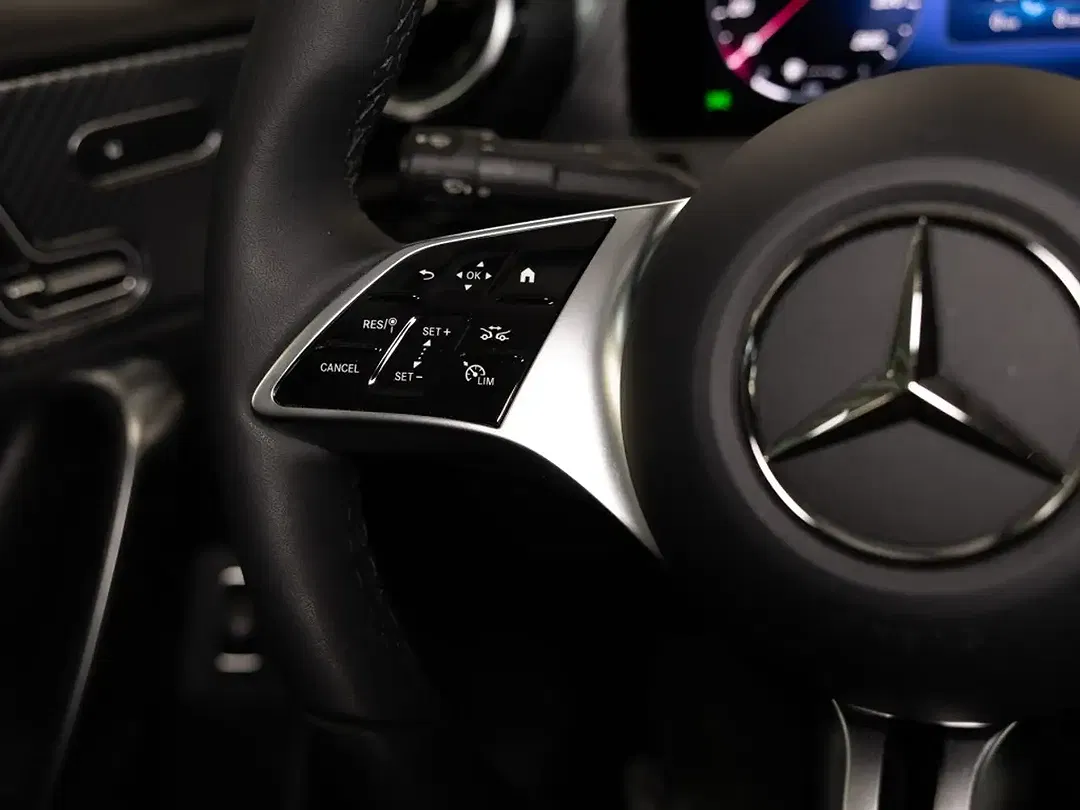 Mercedes-Benz A 200 - Thumbnail 14