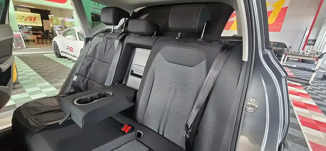 SEAT Ateca - Thumbnail 13
