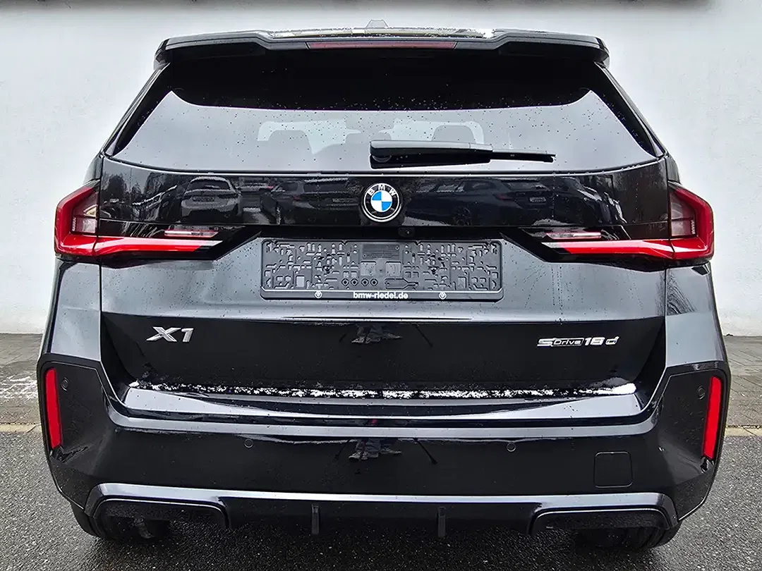 BMW X1 - Thumbnail 5