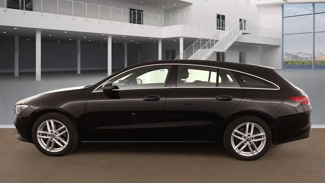 Mercedes-Benz CLA 250 - Thumbnail 4