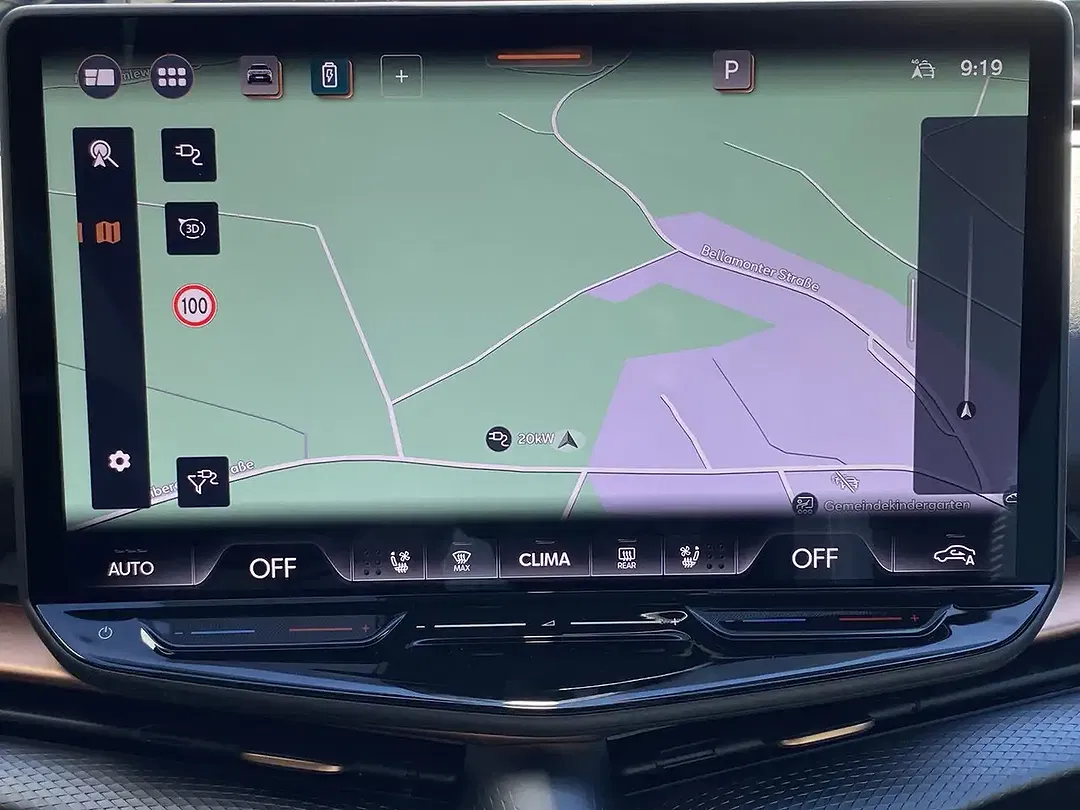CUPRA Tavascan - Thumbnail 13