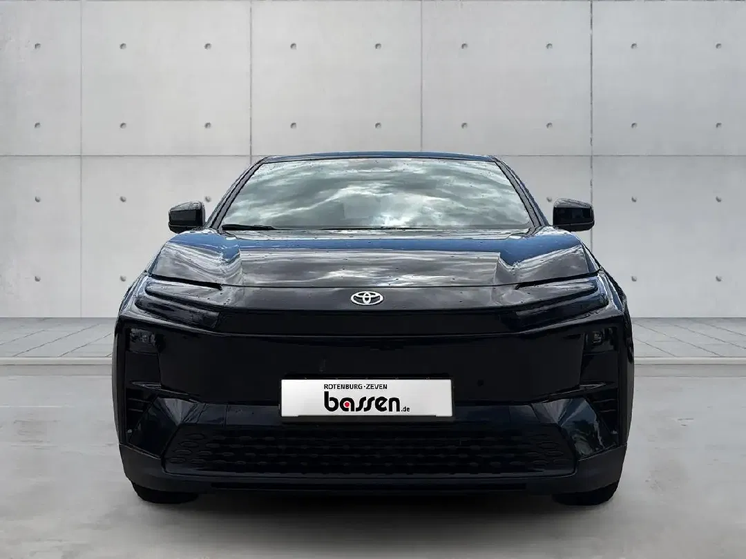 Toyota C-HR - Thumbnail 6