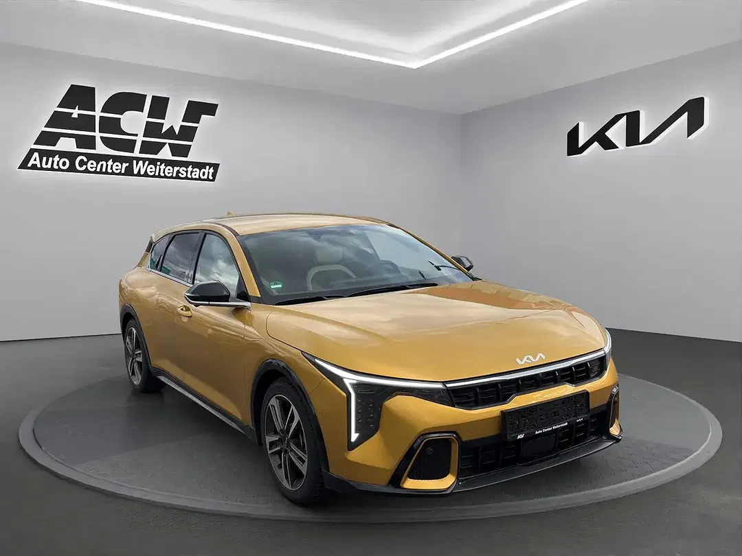 Kia K4 - Thumbnail 3
