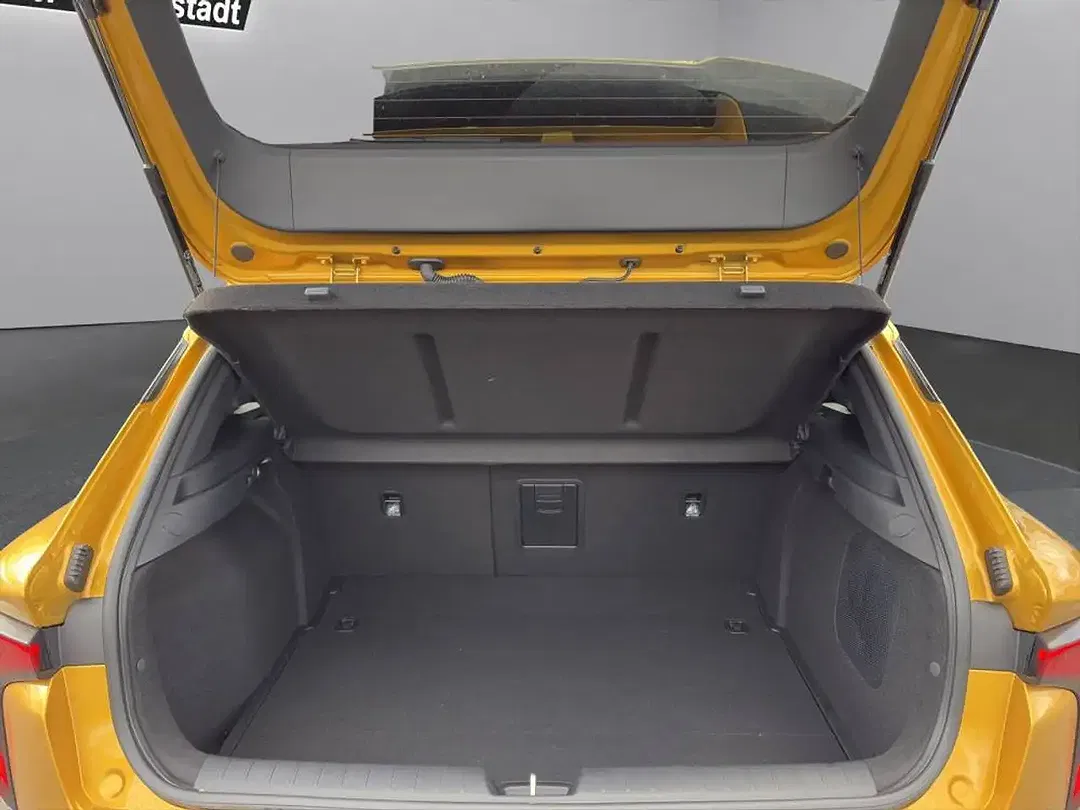 Kia K4 - Thumbnail 7