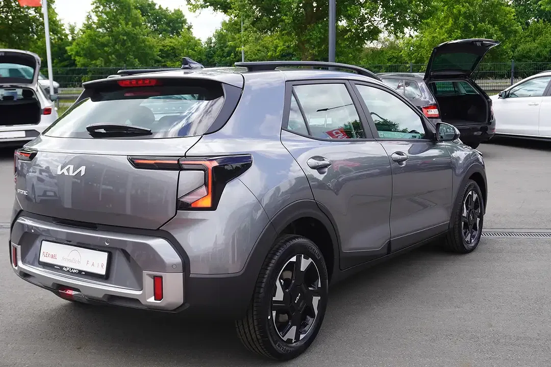 Kia Stonic - Thumbnail 4