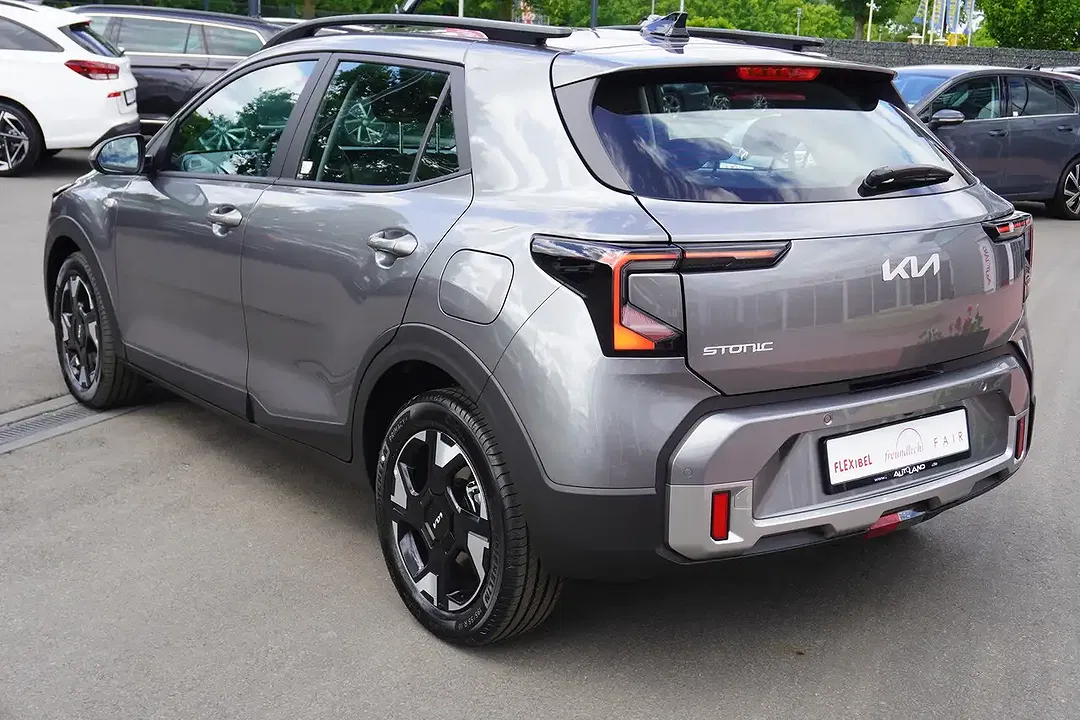 Kia Stonic - Thumbnail 7