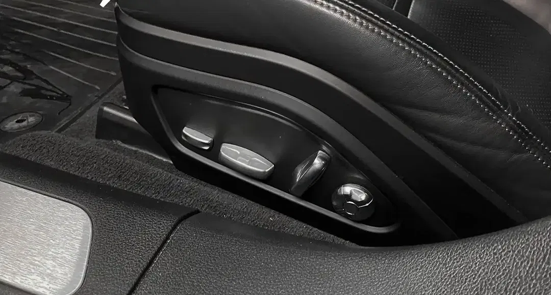 Porsche Panamera - Thumbnail 10