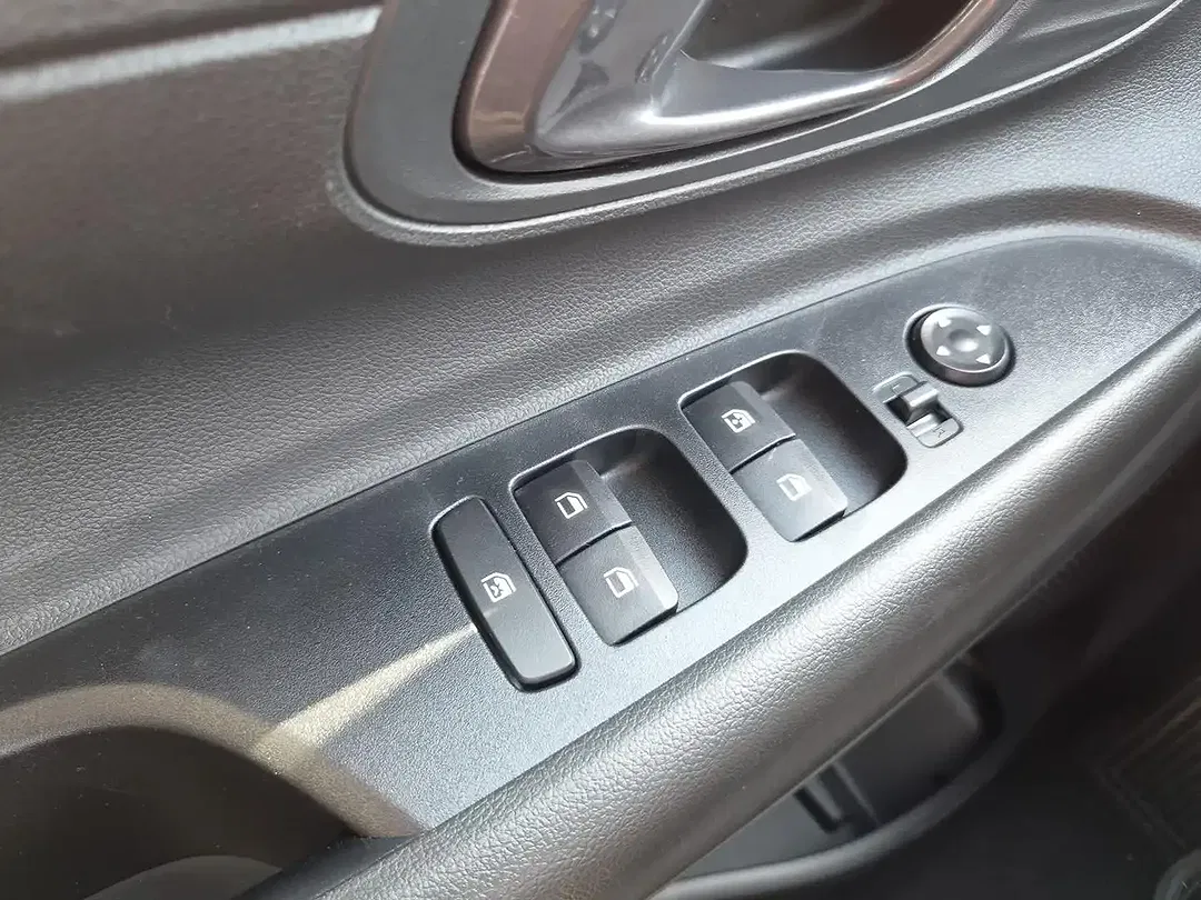 Hyundai i20 - Thumbnail 12