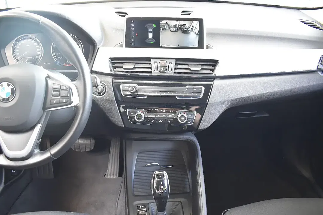 BMW X1 - Thumbnail 7