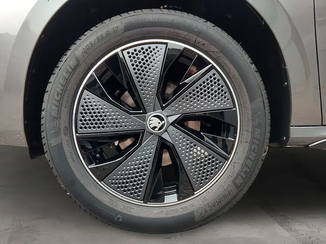 Skoda Kamiq - Thumbnail 8