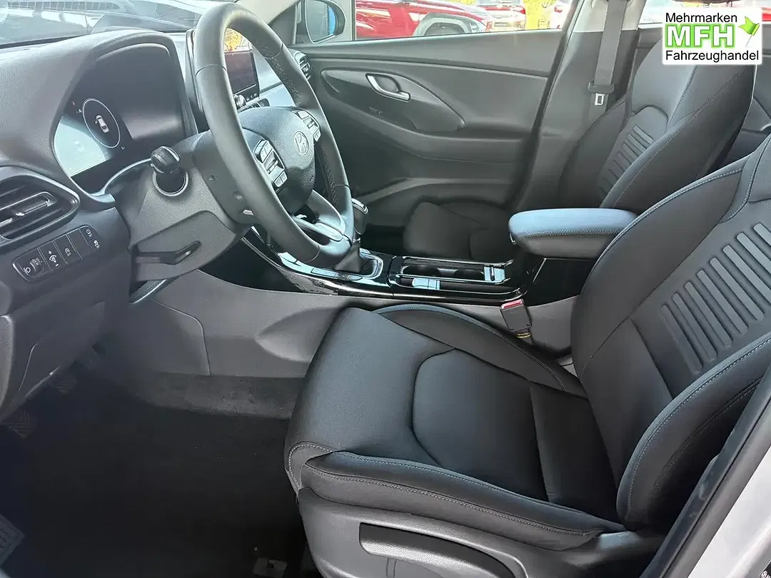Hyundai i30 - Thumbnail 5
