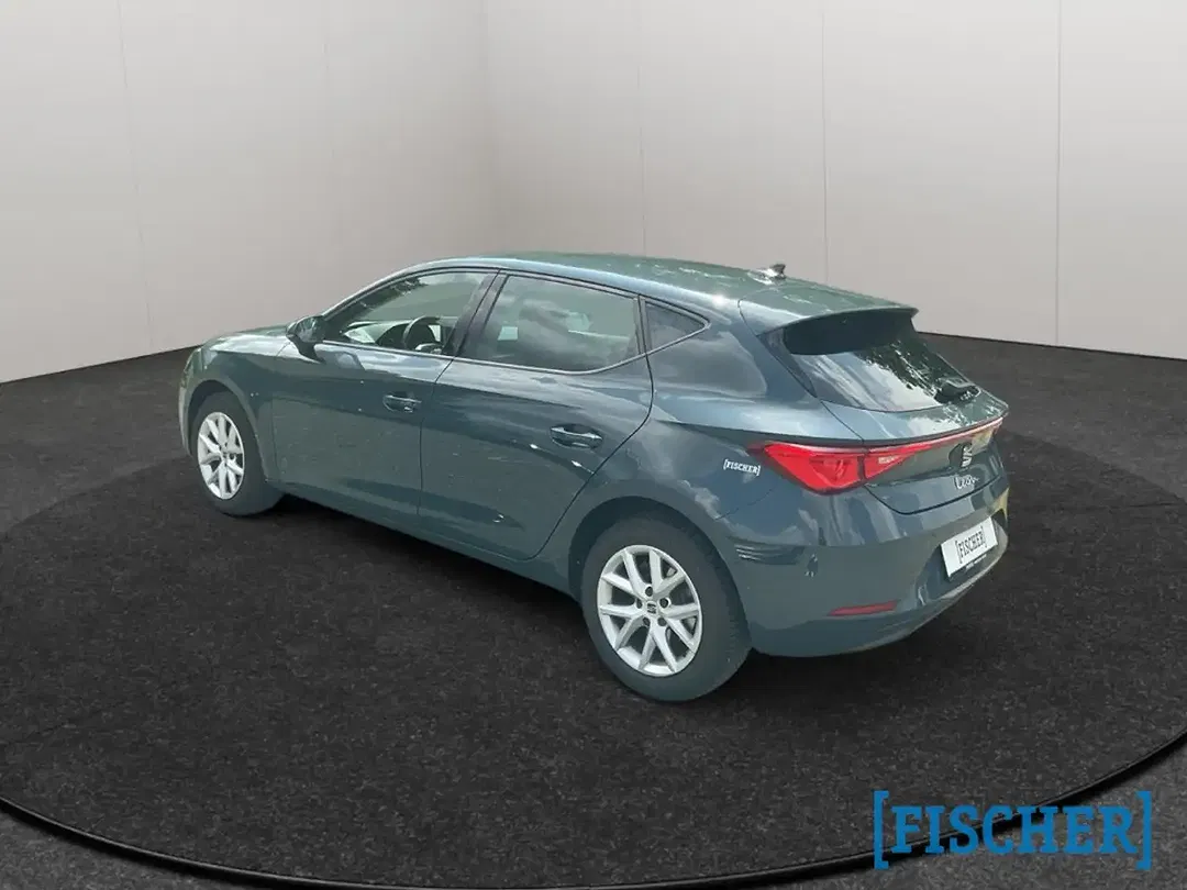 SEAT Leon - Thumbnail 3