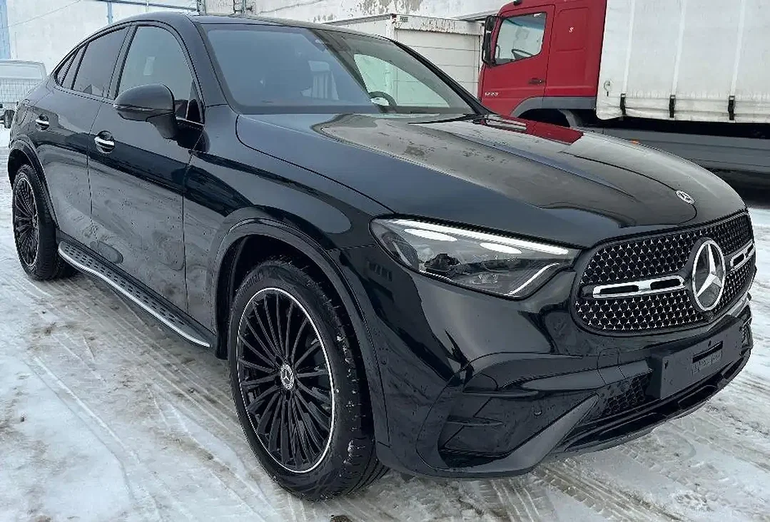 Mercedes-Benz GLC 300 - Afbeelding 1