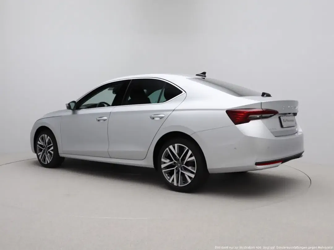 Skoda Octavia - Thumbnail 3