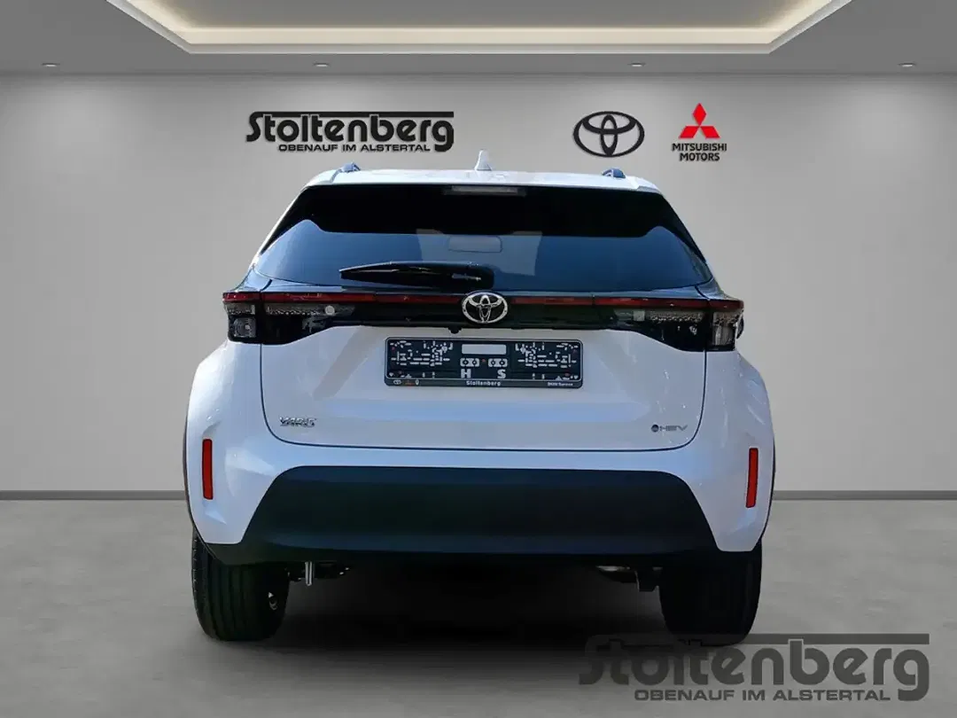 Toyota Yaris Cross - Thumbnail 4